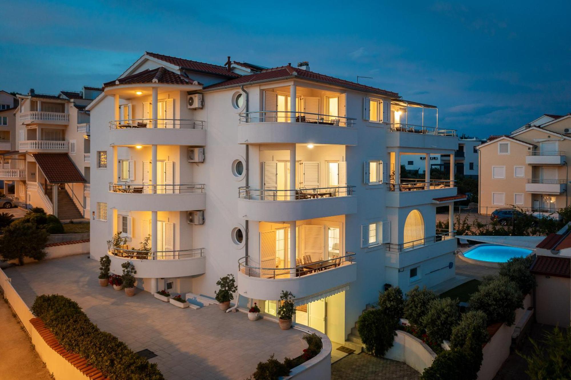 Apartments Tihi III Vodice Bagian luar foto