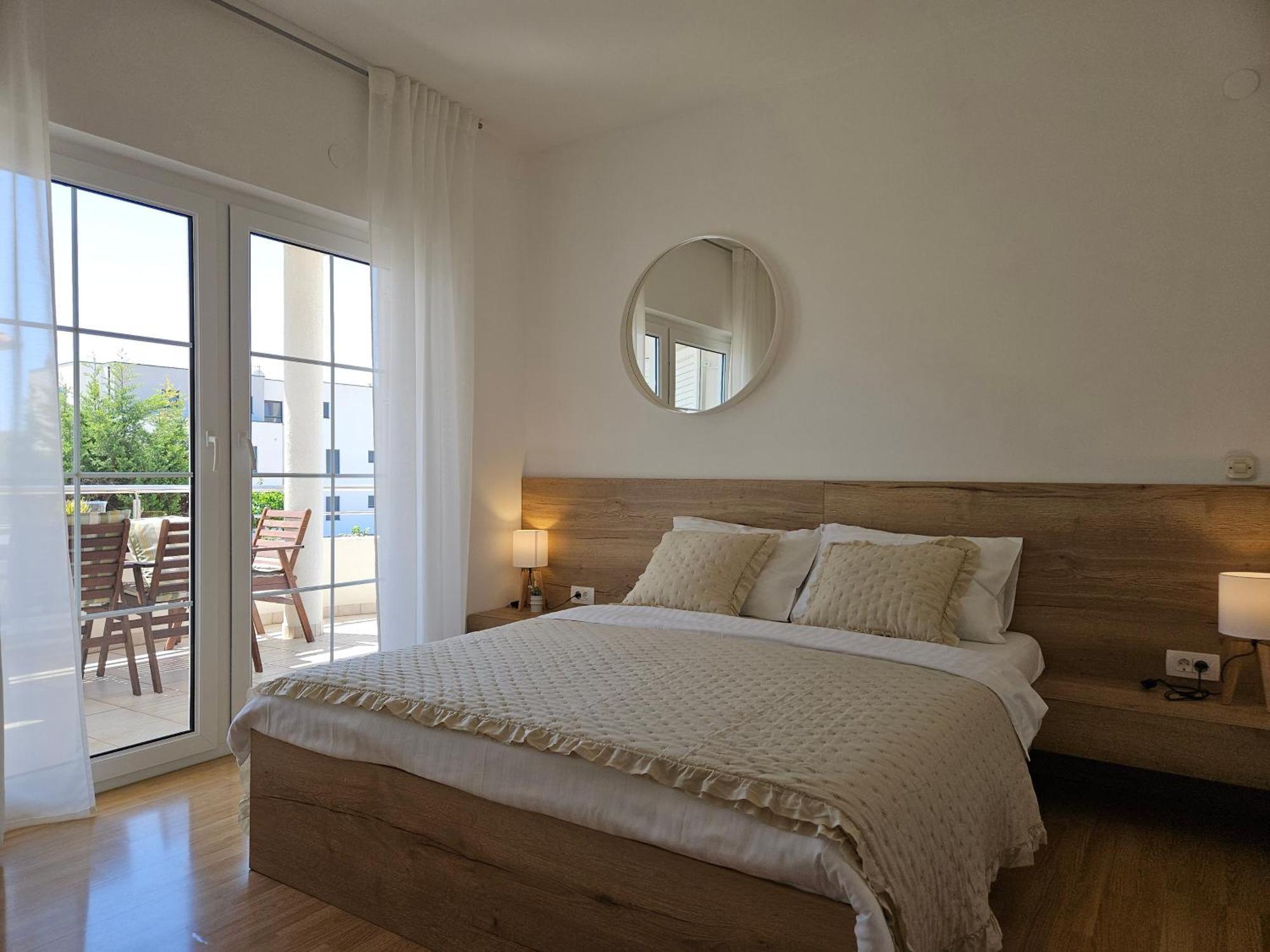 Apartments Tihi III Vodice Bagian luar foto